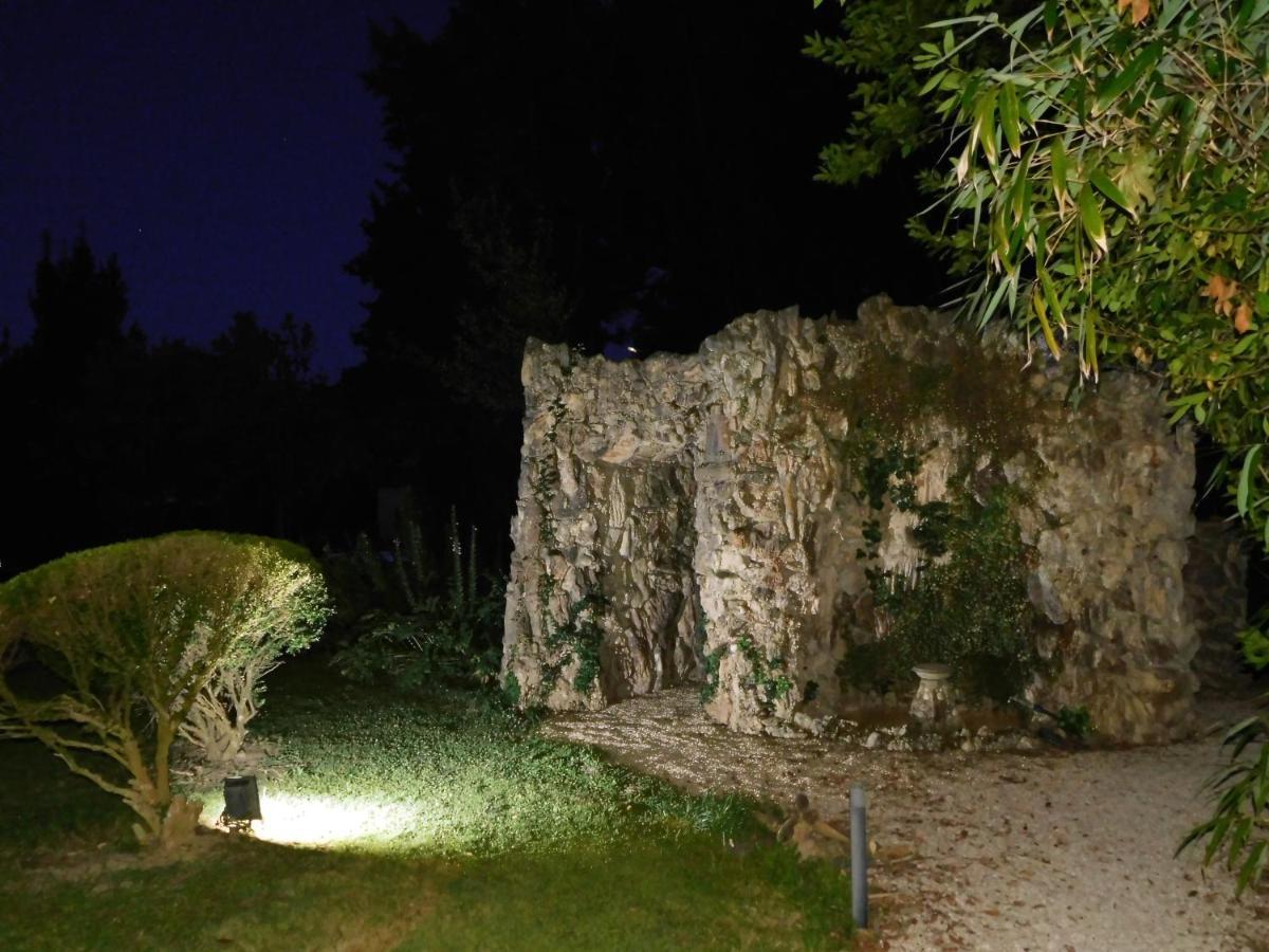 Appartamento Con Piscina Immersa Nel Verde Кашина Экстерьер фото